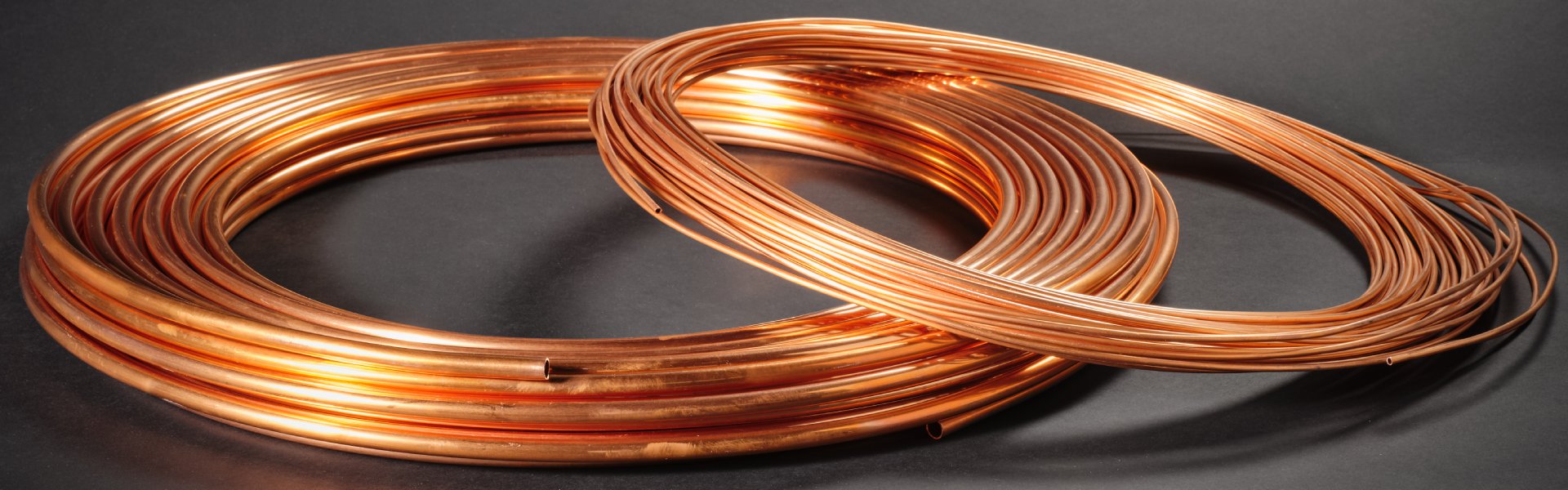 Tubi tondi in rame cotti in matassa di rame